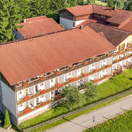 Landhotel Tannenhof-2
