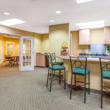 Extend-A-Suites - Extended Stay, I-40 Amarillo West-2