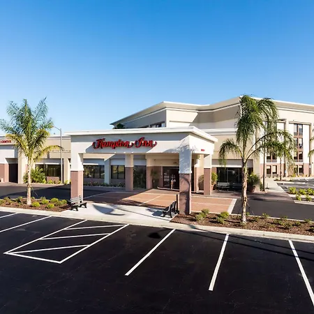 Hampton Inn Daytona Speedway-Airport-2