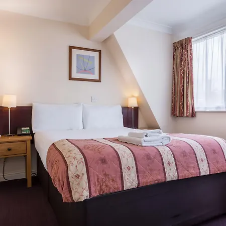 The Gardens Hotel-2