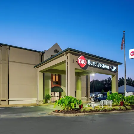 Best Western Plus Oak Mountain Inn-2
