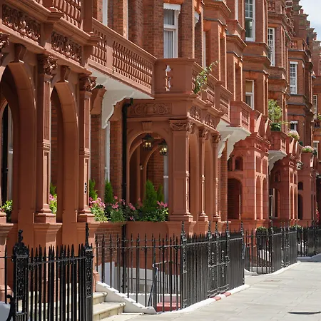 The Apartments By The Sloane Club-2
