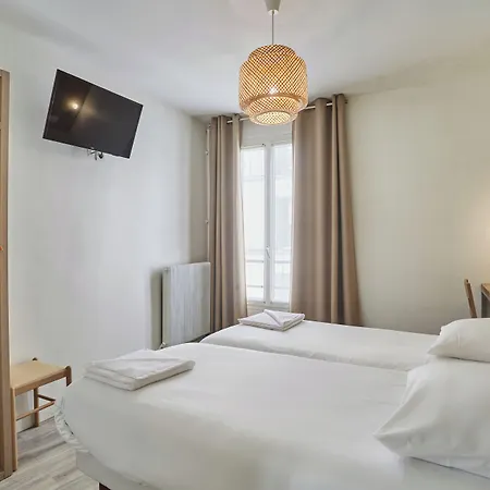 Merryl Hotel-3