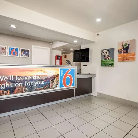 Motel 6-College Station, Tx - Bryan-2