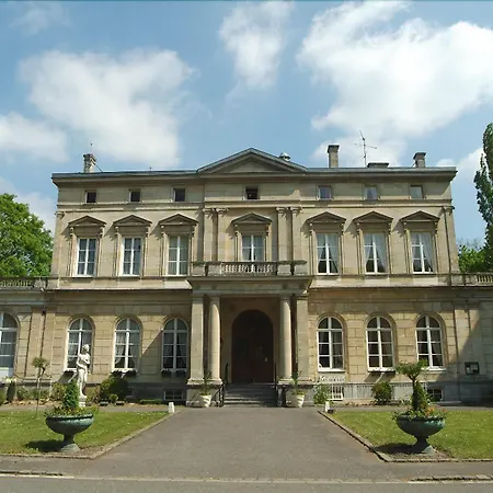 Château De La Motte Fenelon-3