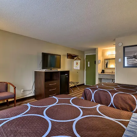Super 8 By Wyndham Bangor-2