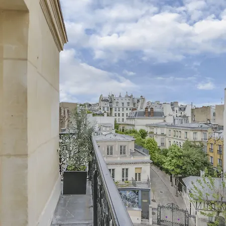 Grand Pigalle Experimental-3