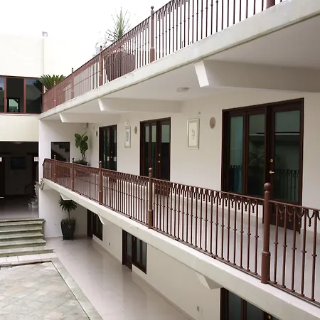 Casa De Las Flores Hotel-2