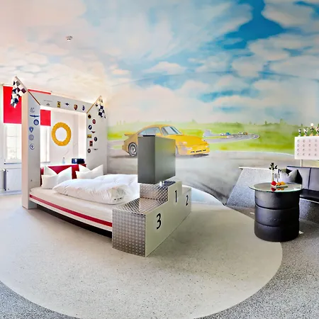 V8 Hotel Motorworld Region Stuttgart-2