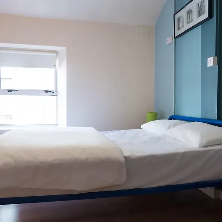 The Times Hostel - College Street-3