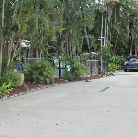 Bohemia Resort Cairns-2