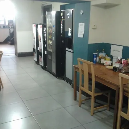 Hostel Louise-2