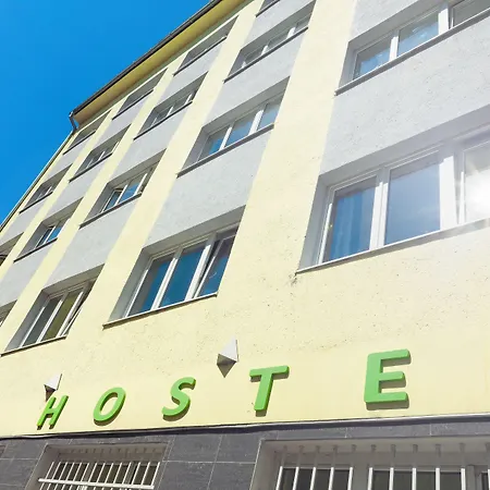Patio Hostel-3
