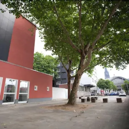 Pathpoint Cologne - Backpacker Hostel-2