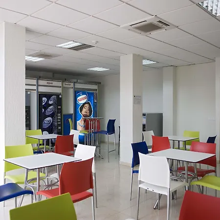Albergue Inturjoven Sevilla-3