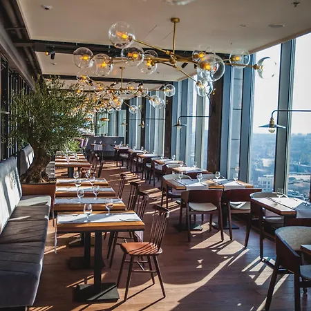 Courtyard By Marriott Katowice City Center-3