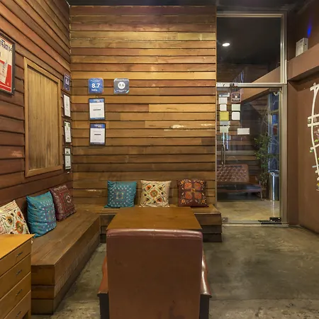 Suneta Hostel Khaosan-2