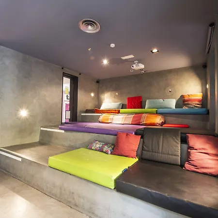Safestay Madrid Central-3