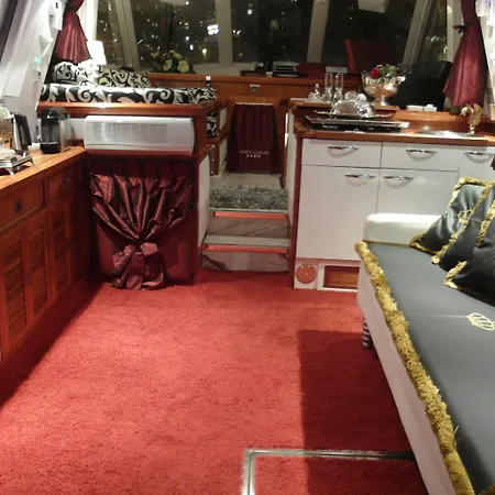 Maria Callas Yachthotel-3