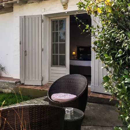 Hotel Mas Des Barres-3