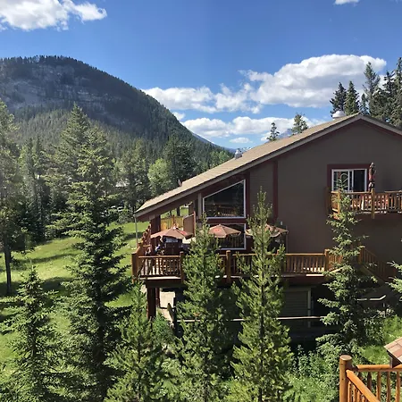 Hi Banff Alpine Centre - Hostel-2