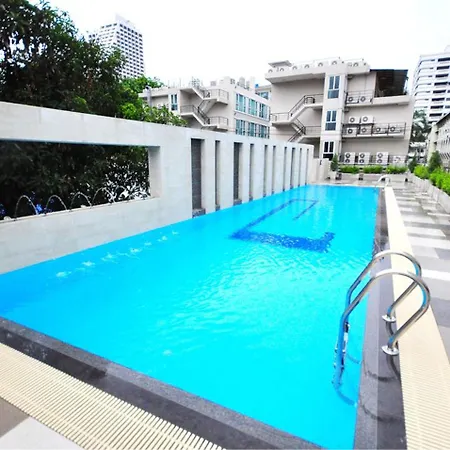 Parinda Hotel - Near Benjakitti Park & Queen Sirikit National Convention Center-3