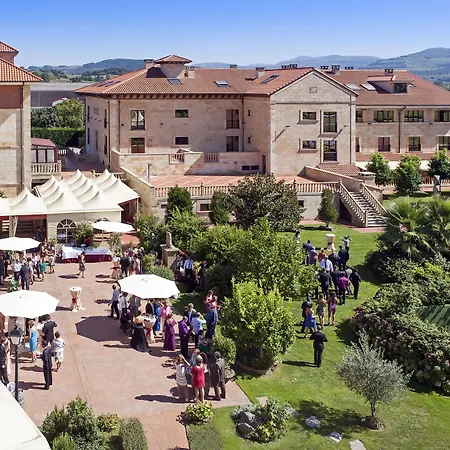 Apartamentos Spa Villa Pasiega-3