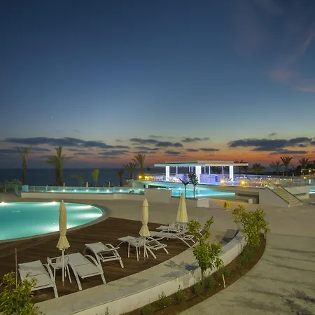 King Evelthon Beach Hotel & Resort-3