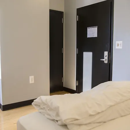 The Local Ny Hostel-3