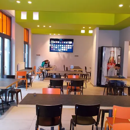 Brxxl 5 City Centre Hostel-3