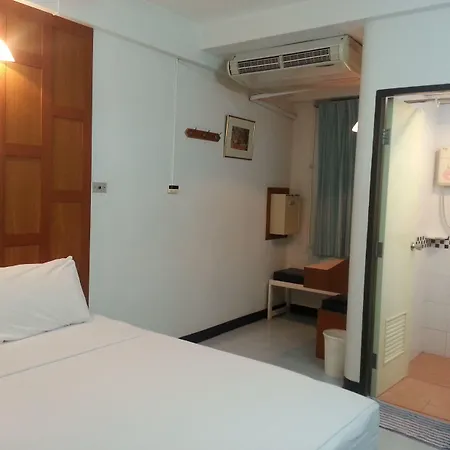 New Siam 1 Guest House-3