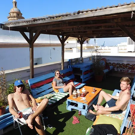 Cadiz Inn Backpackers-2