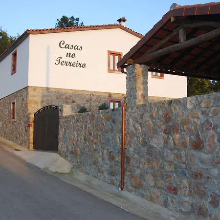 Casas No Terreiro-3