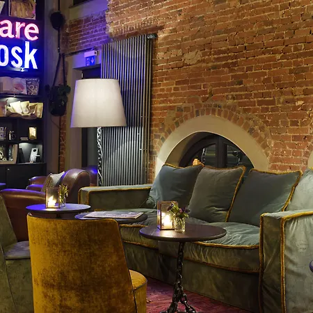 25Hours Hotel Altes Hafenamt-2