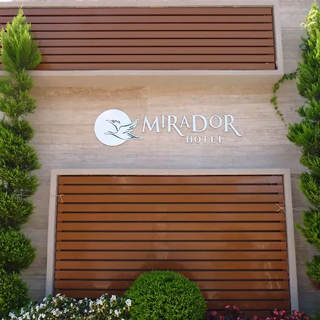 Mirador Resort & Spa-3