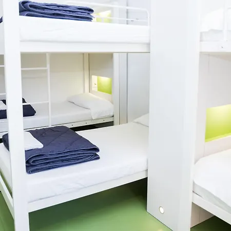 Sant Jordi Hostels Gracia-2