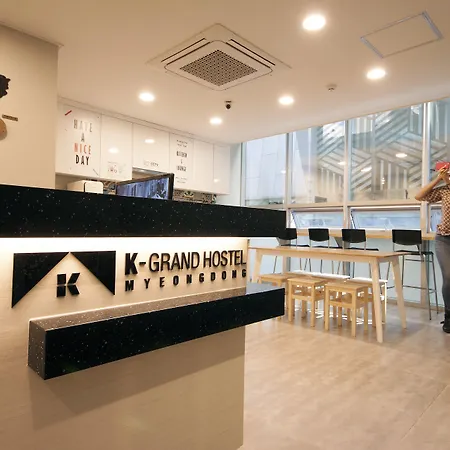 Oyo Hostel Myeongdong 1-3