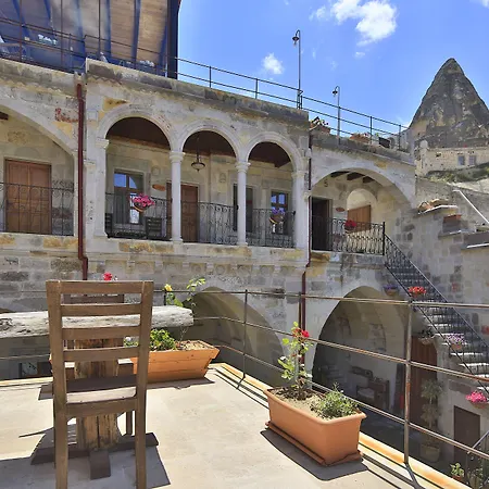 Aren Cave Hotel And Art Gallery-3