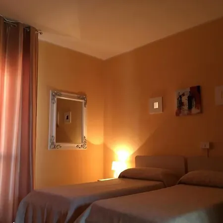 Hotel Locanda Commercio-3