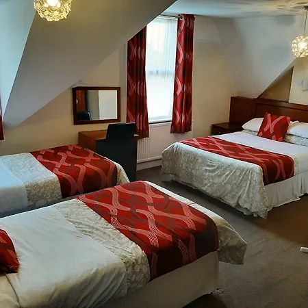 The Sportsview Guest House-3