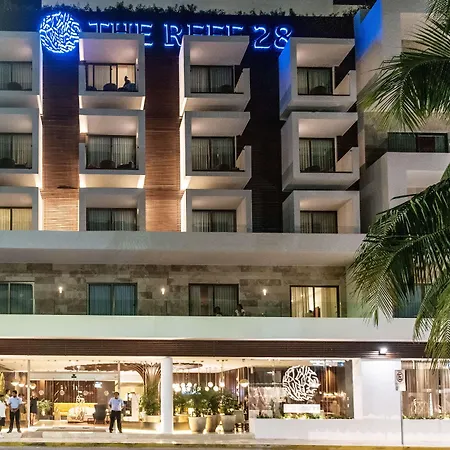 The Reef 28 Hotel & Spa (Adults Only)-3