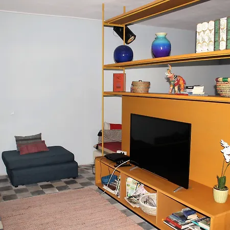 Back To Lisbon Hostel-2