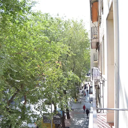 Jmg Hostels Madrid-3