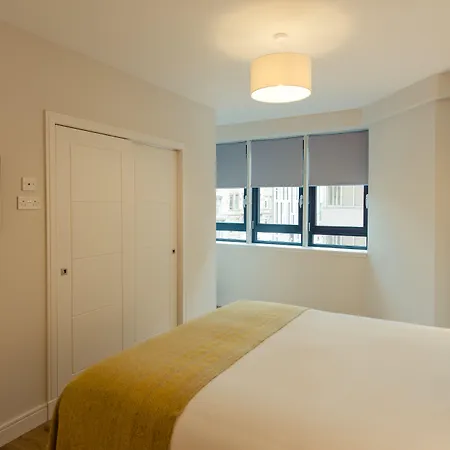 Premier Suites Plus Glasgow Bath Street-3