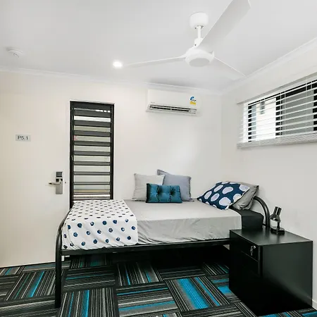 Redhill Cairns Living - Pembroke St-3