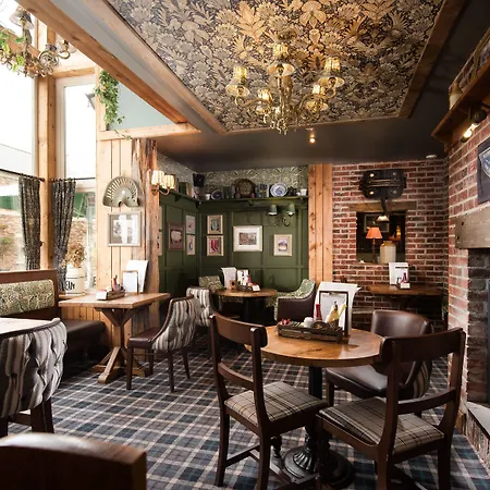 The Hog'S Head Inn - The Inn Collection Group-3