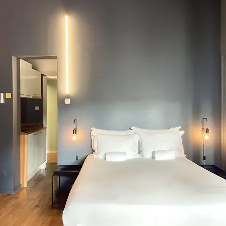 Avenue Hostel & Suites-3