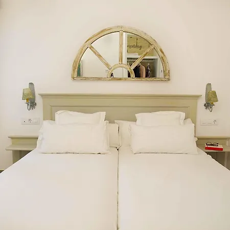 Overland Suites Catedral-3