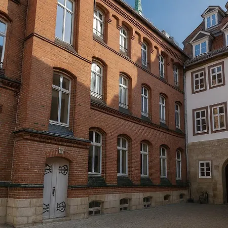 Raha Apartments - Historischer Charme Direkt Am Domplatz-3