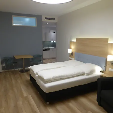 Leister Apparthotel-2